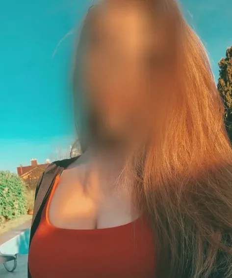 Alena, 34