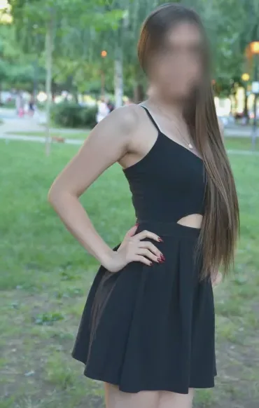 Aylin, 27