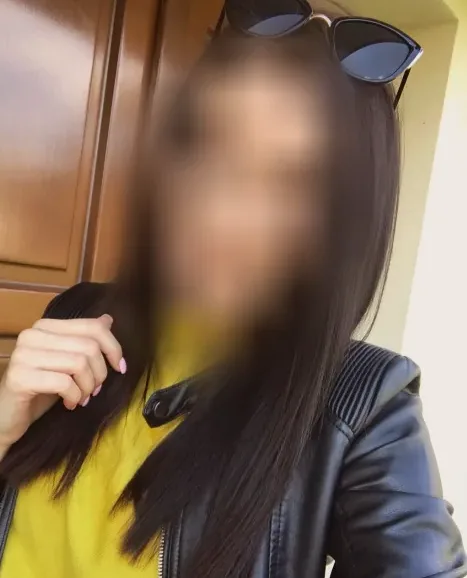 Elisa, 34