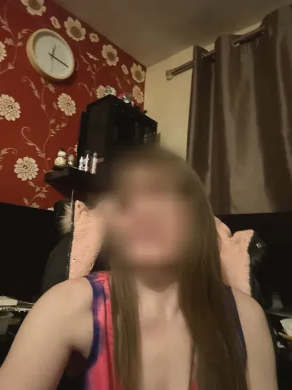 Greta, 37
