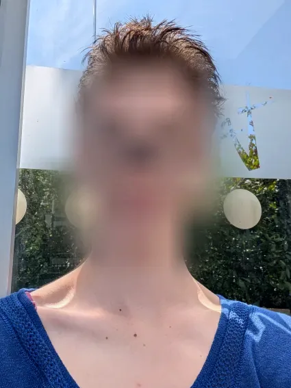 Hanna, 22