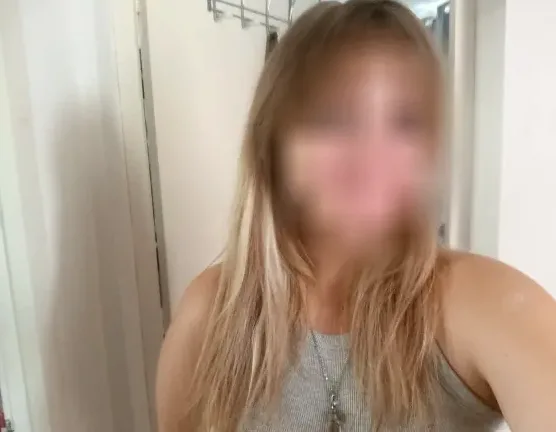Lisa, 20