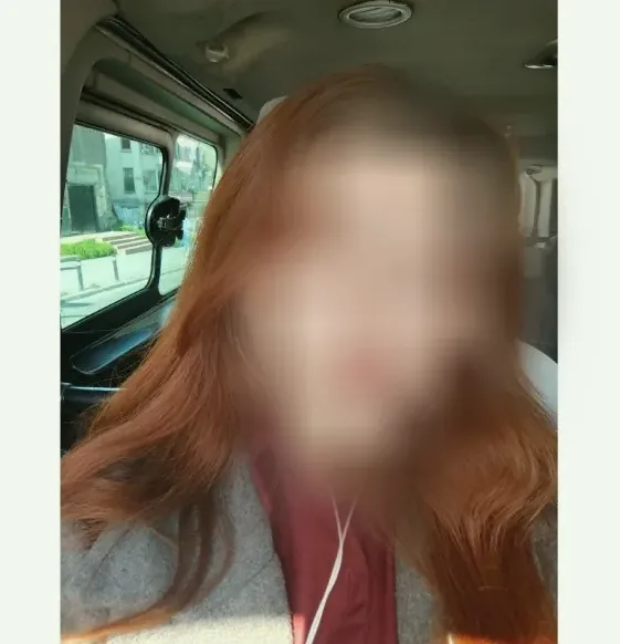 Luisa, 27