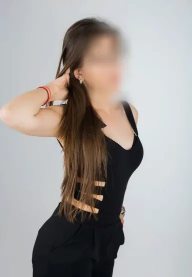 Maren, 28