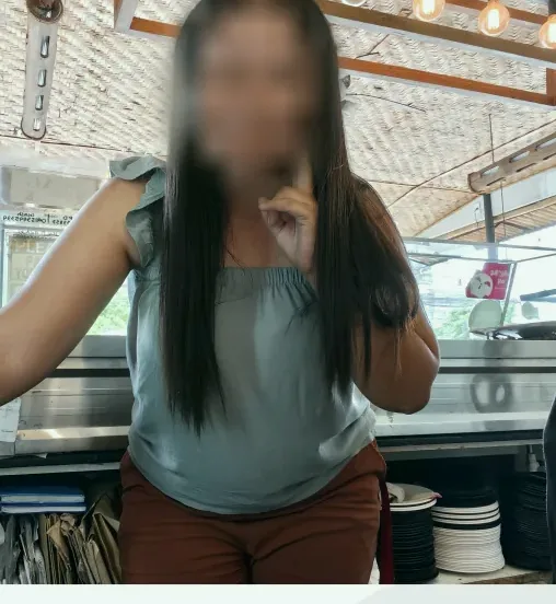 Michelle, 33