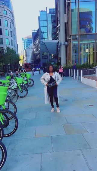 Özlem, 33