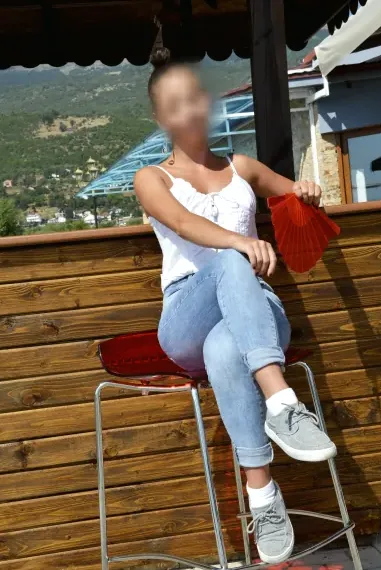 Saskia, 34
