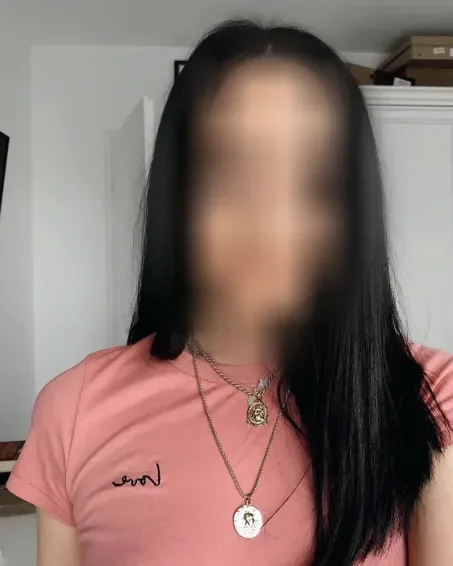 Vanessa, 36